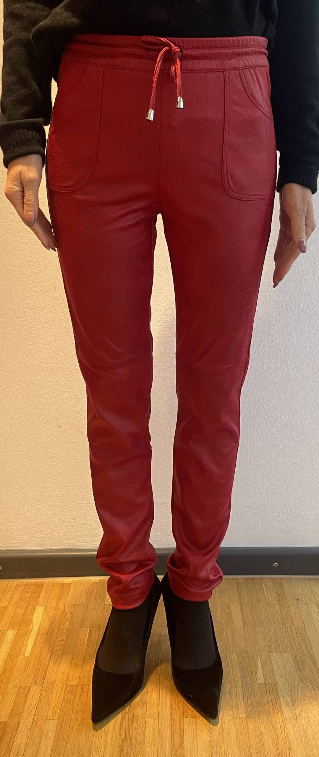 Joggpants NAJAC Art. 2674 B rot – Bild 2