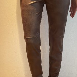 Joggpants NAJAC Art. 2674 B braun geprägt