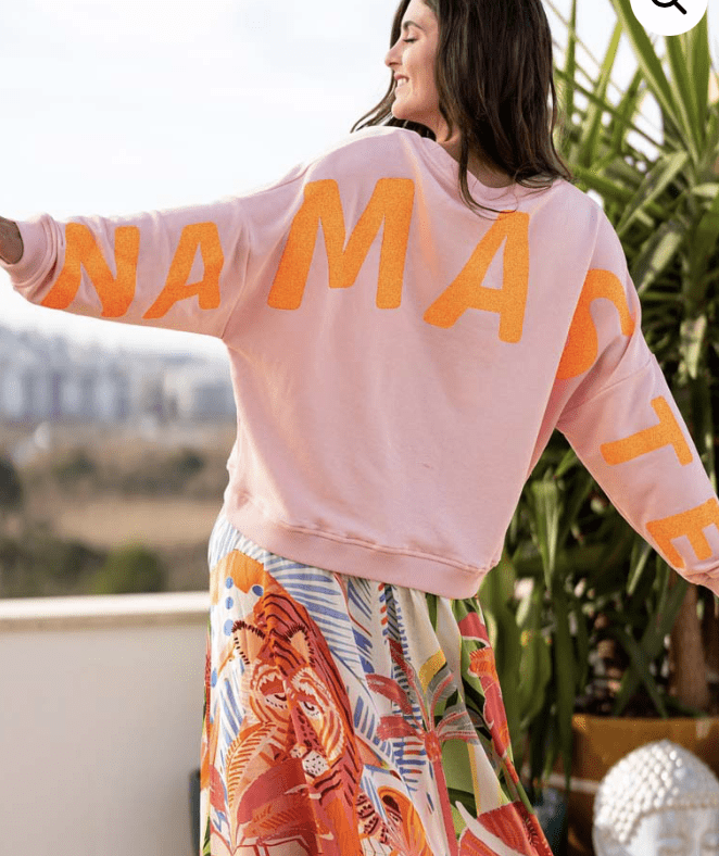 Round Double Namaste Glitter Sweater - rose neonorange – Bild 2