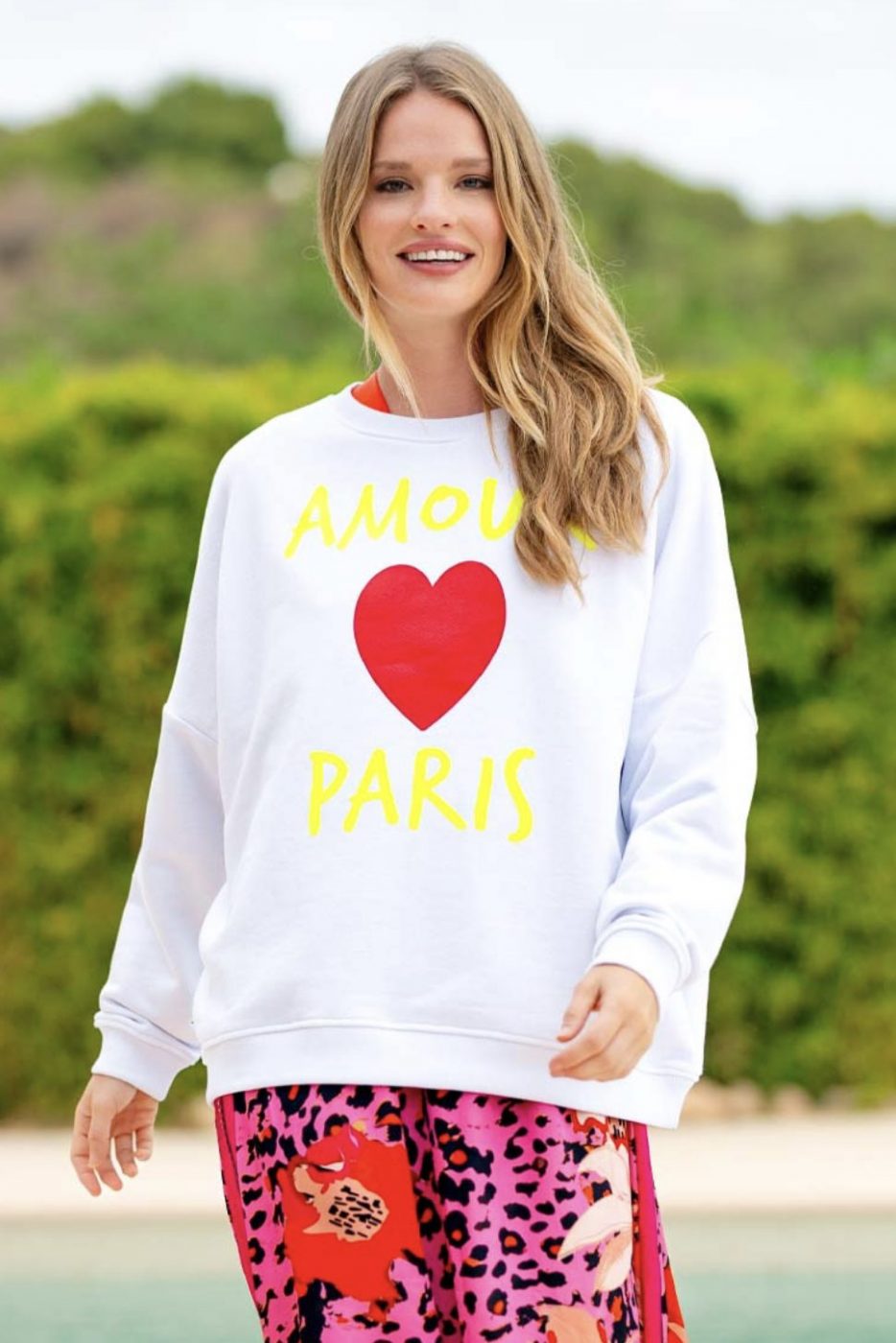 Roundneck Amour Paris weiss